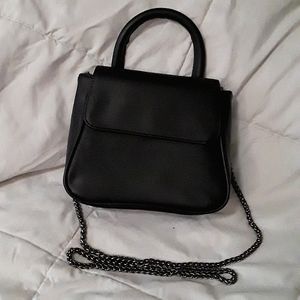 NWOT Black Faux leather handbag purse with chain shoulder strap